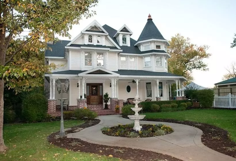 The Victoria Bed & Breakfast
