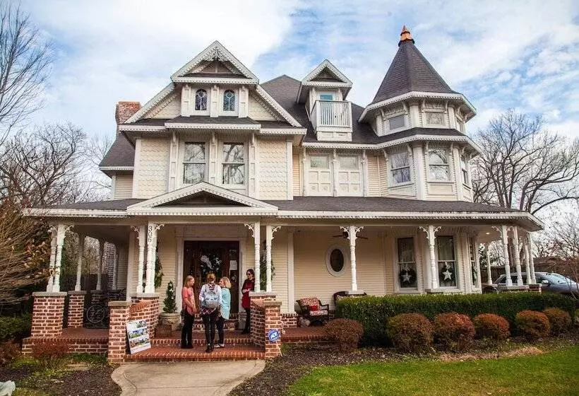 The Victoria Bed & Breakfast