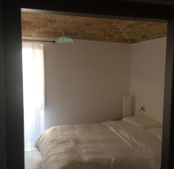 צימר Residenza Hostaria Del Pavone