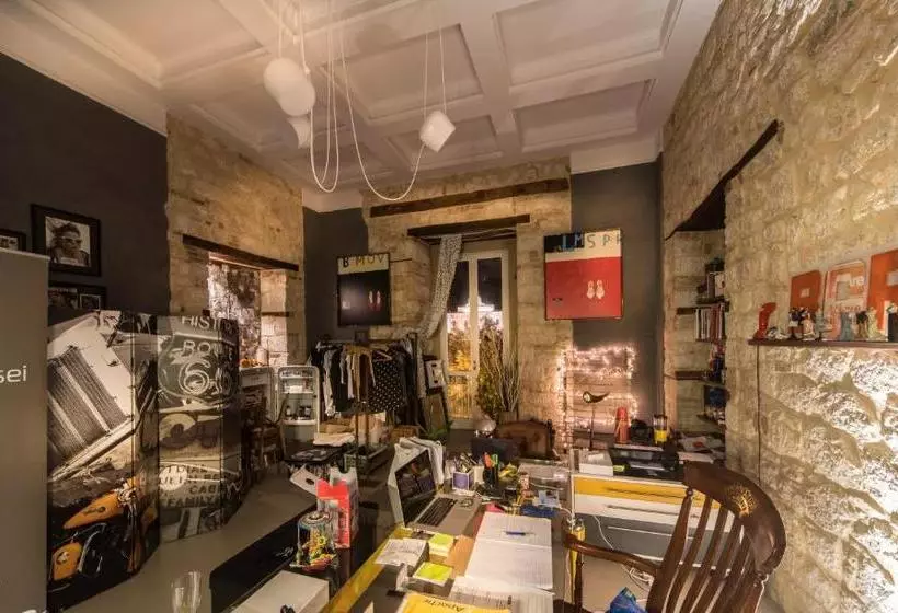 تختخواب و صبحانه Art Studio 6 Dimora Artistica