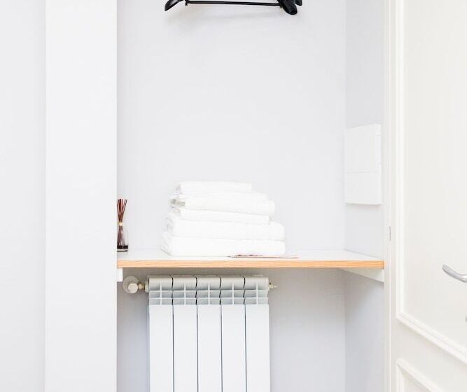 تختخواب و صبحانه Il Castello