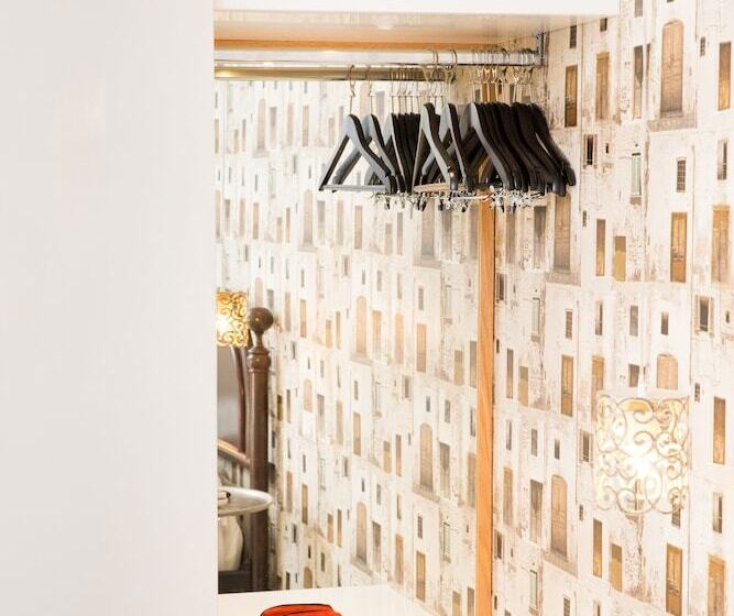 تختخواب و صبحانه Il Castello