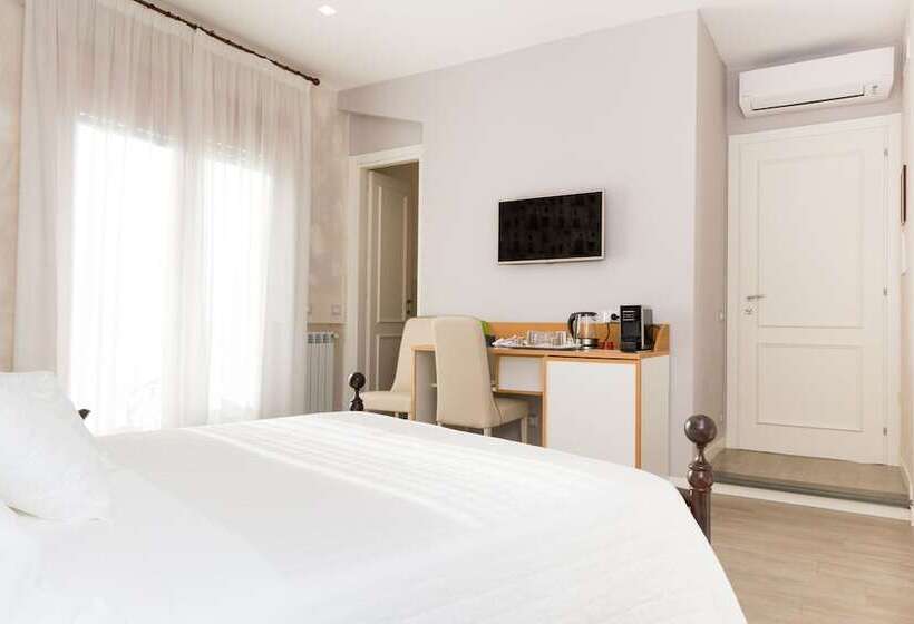 تختخواب و صبحانه Il Castello