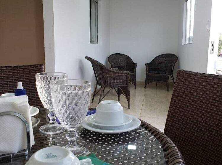 Bed and Breakfast Pousada Martins E Cia