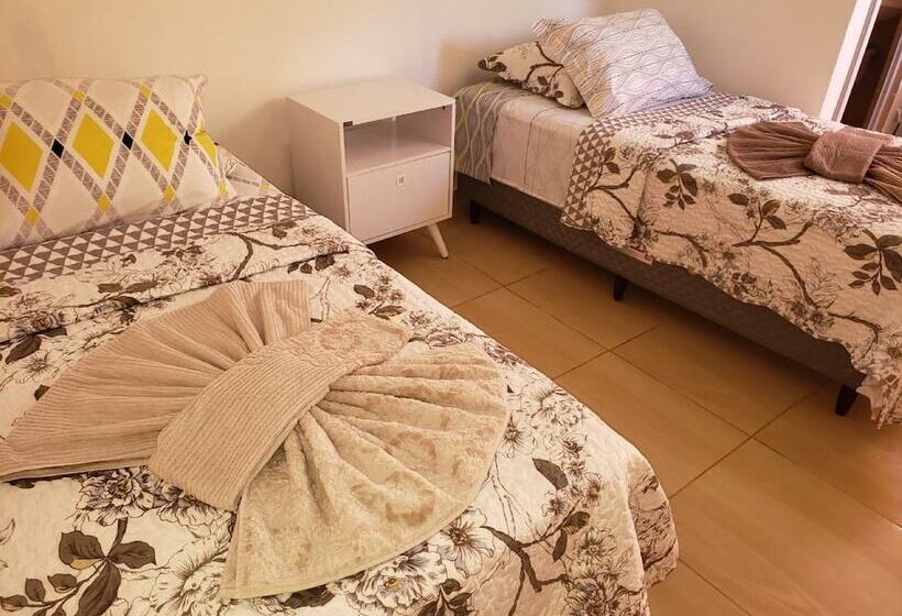 Bed and Breakfast Pousada Martins E Cia