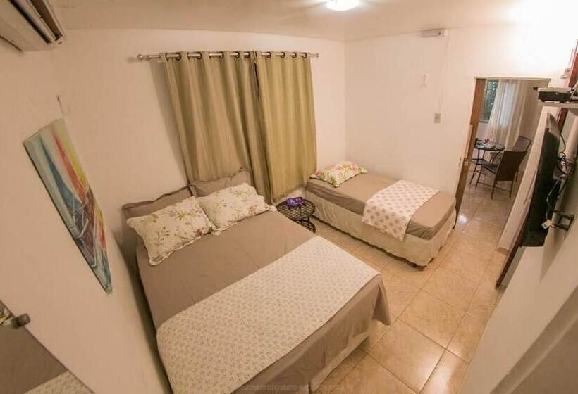 Bed and Breakfast Pousada Martins E Cia