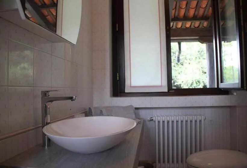 Aamiaismajoitus (B&B) Tenuta Adriana