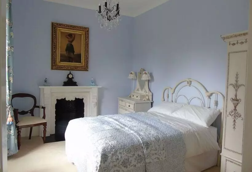 Hartley House B&b