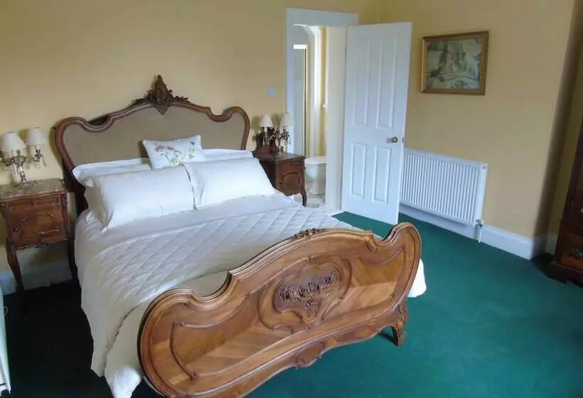 Hartley House B&b