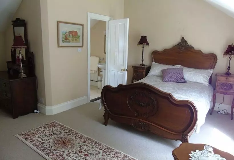 Hartley House B&b