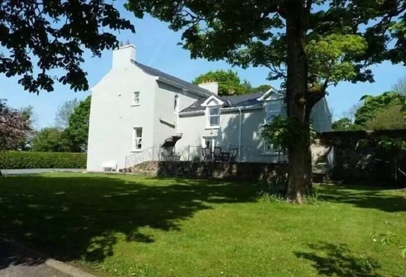 Hartley House B&b