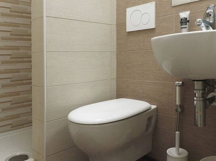 فندق Albergo Annabella