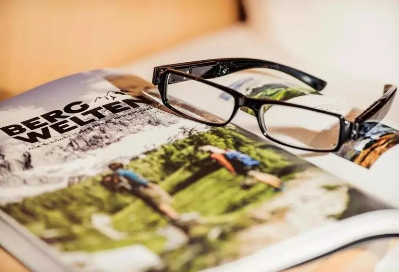 هتل Alpenhof Kristall