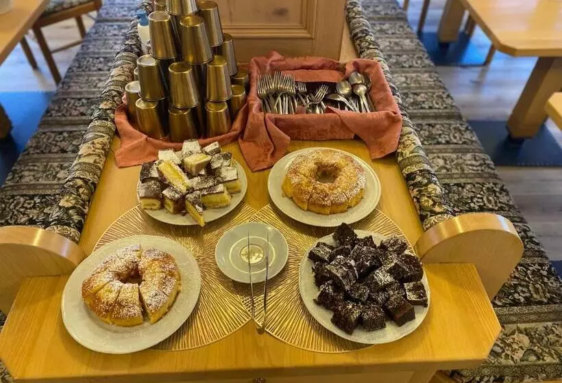 ホテル B&b Lorenzini Ski