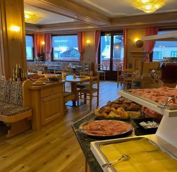 ホテル B&b Lorenzini Ski