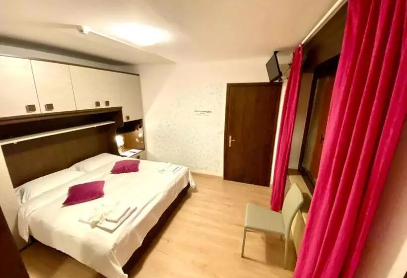 ホテル B&b Lorenzini Ski