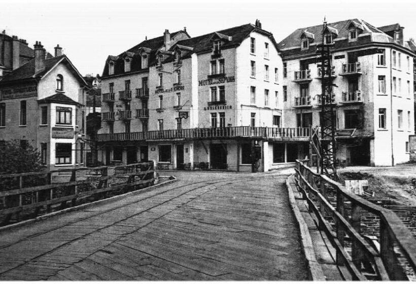 Отель Bouillon