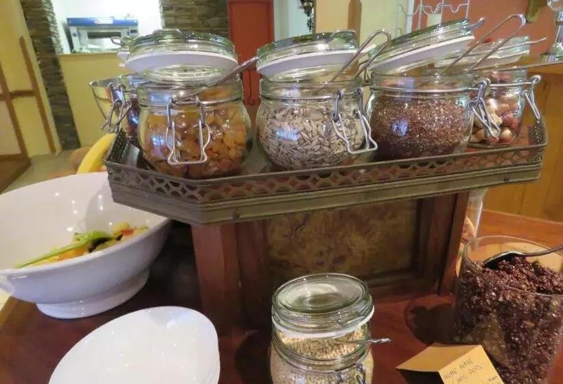 هتل Bouillon