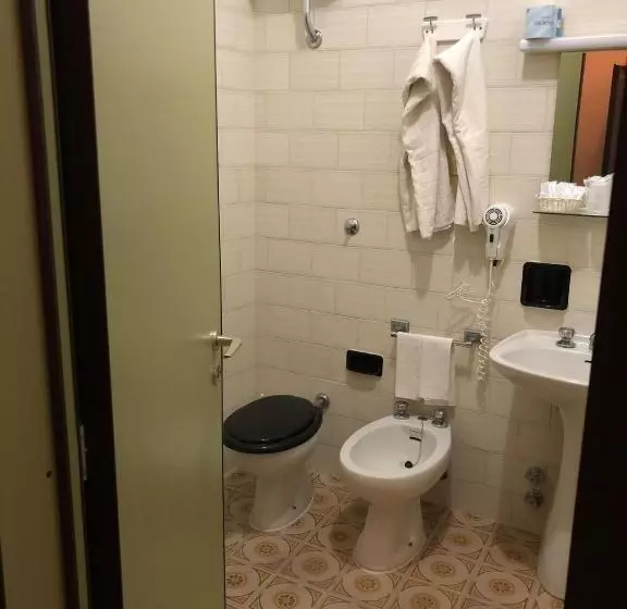هتل Peschici