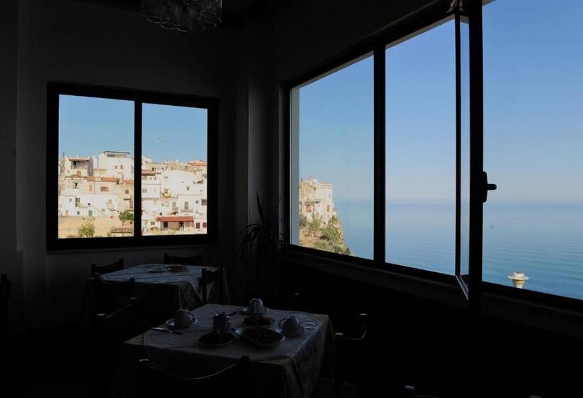 בית מלון כפרי Peschici