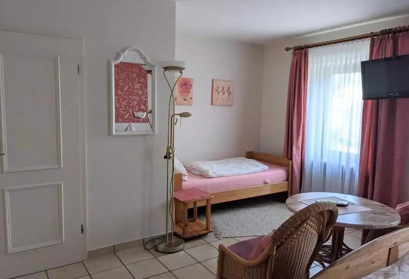 Hotelli Restaurant Im Goldenen Grund