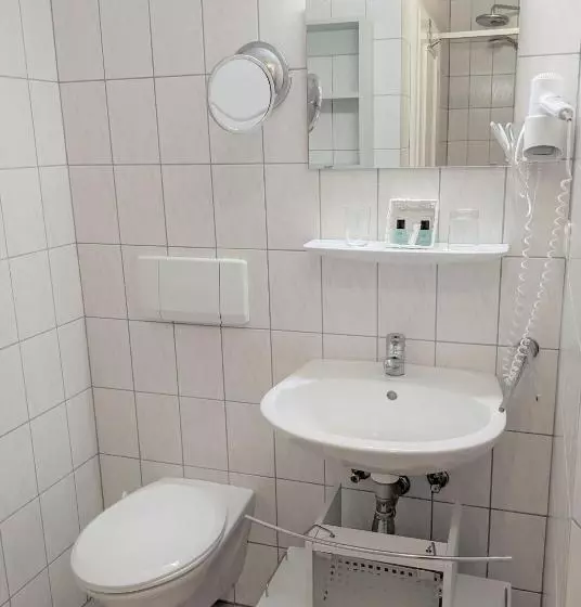 Hotelli Restaurant Im Goldenen Grund