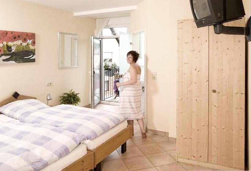 בית מלון כפרי Restaurant Im Goldenen Grund