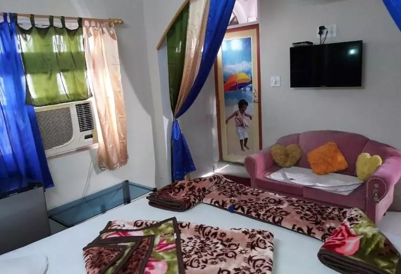 Hotelli Sawpanlok Residential