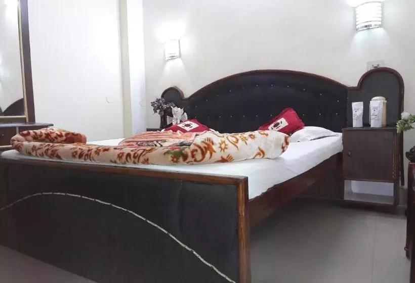 Hotelli Sawpanlok Residential