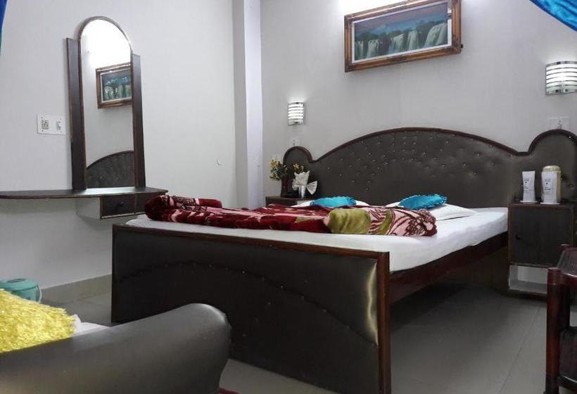 هتل Sawpanlok Residential