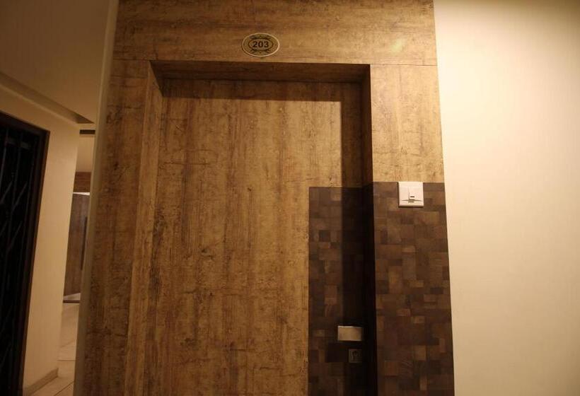 호텔 Sham Suman, Kolhapur  Opposite To Mahalaxmi Temple