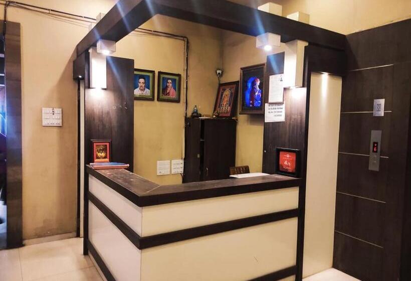 호텔 Sham Suman, Kolhapur  Opposite To Mahalaxmi Temple