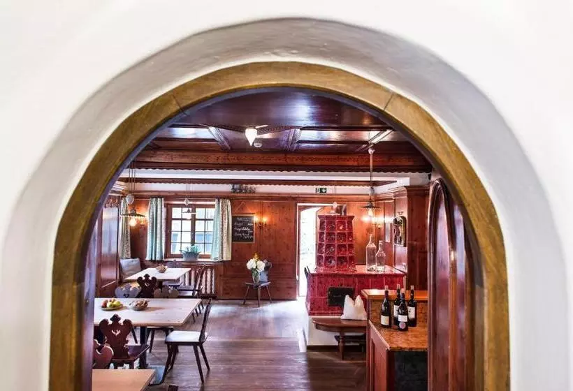 ホテル Spanglwirt