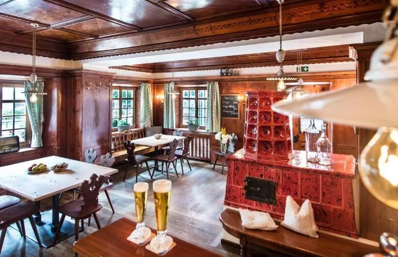 ホテル Spanglwirt