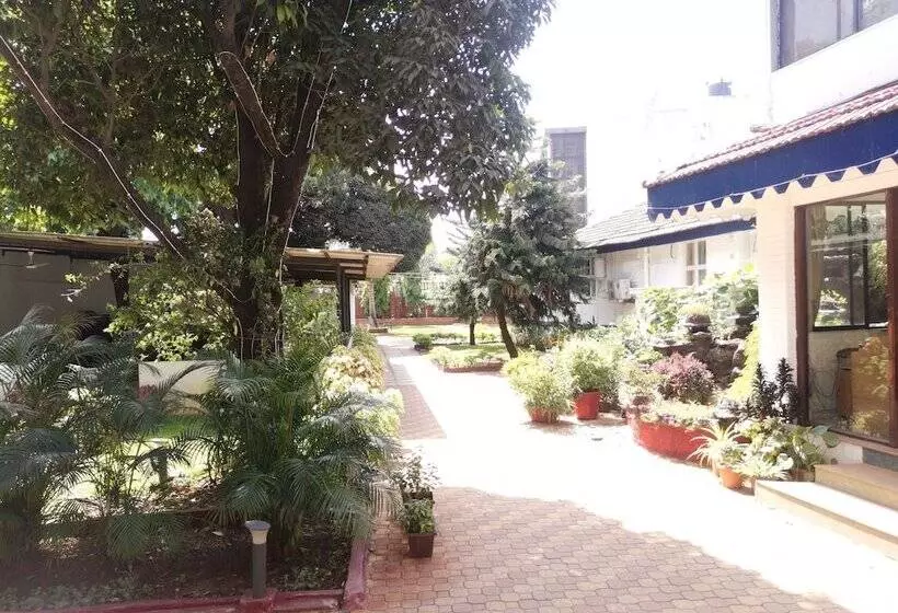 Hotelli The Blue Lagoon Resort