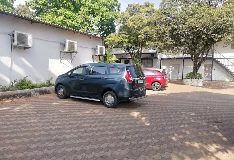 Hotelli The Blue Lagoon Resort