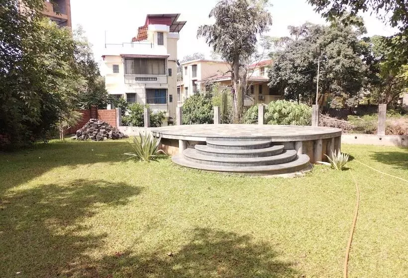 Hotelli The Blue Lagoon Resort