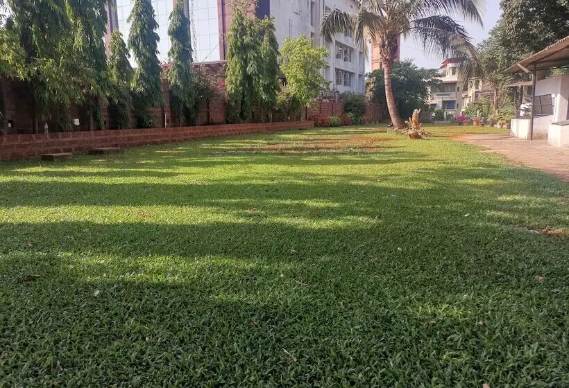 Hotelli The Blue Lagoon Resort