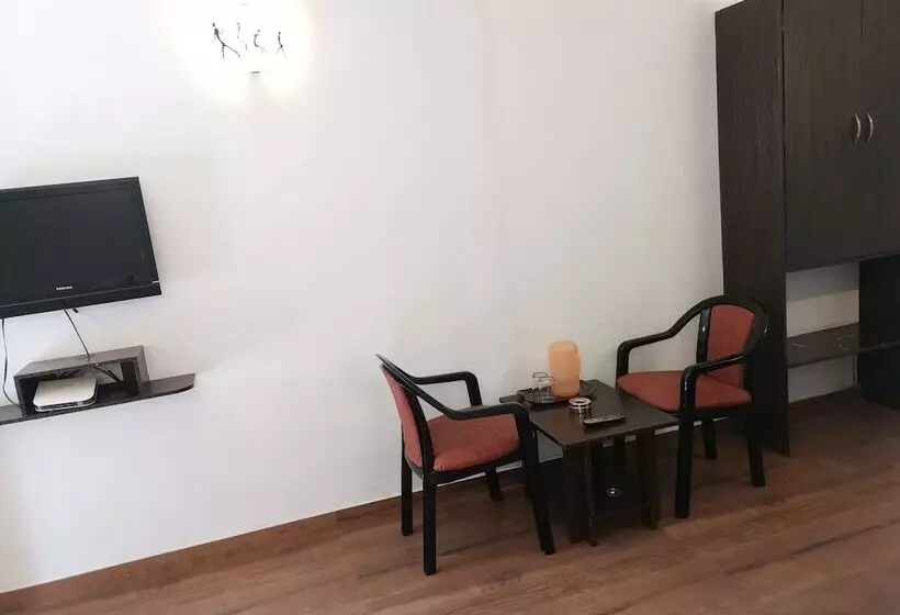 Hotelli The Blue Lagoon Resort