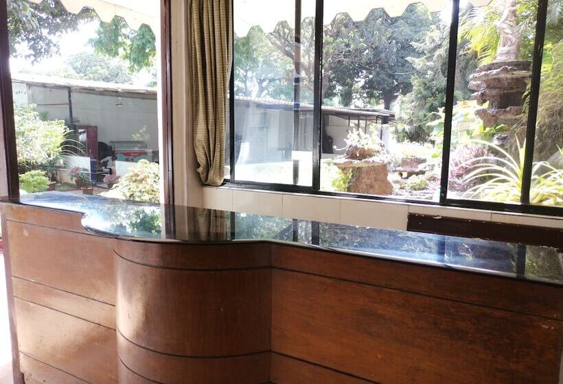 Hotel The Blue Lagoon Resort