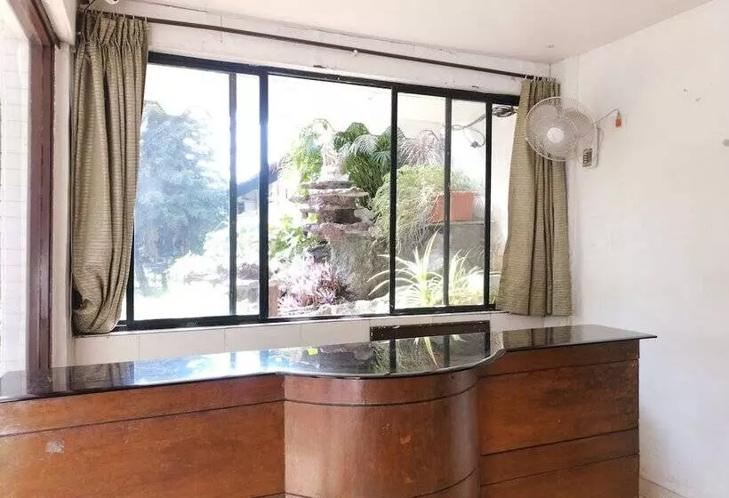 Hotelli The Blue Lagoon Resort