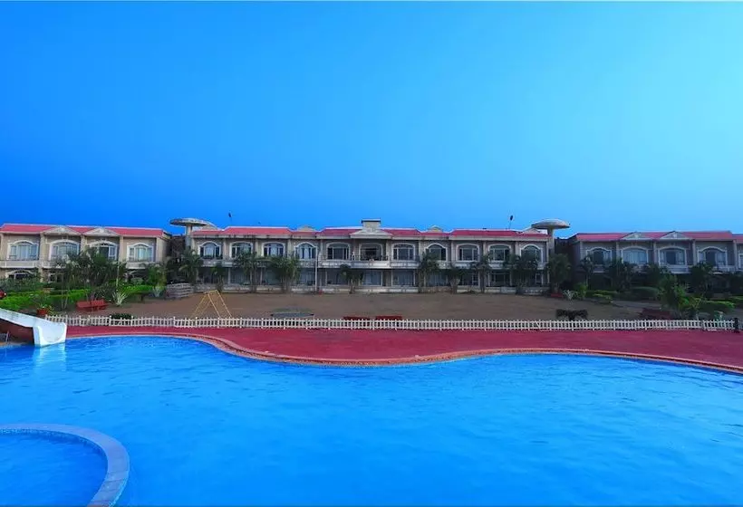 Kohinoor Samudra Beach Resort