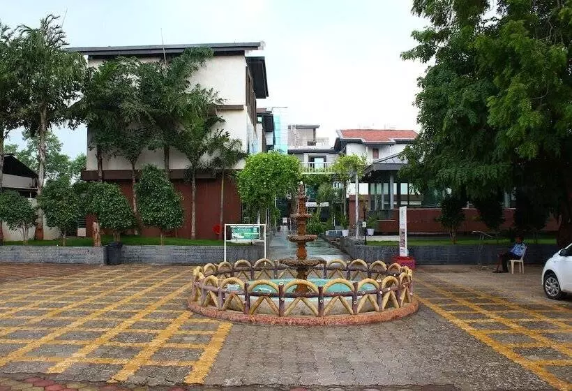 Krishna Park Resort