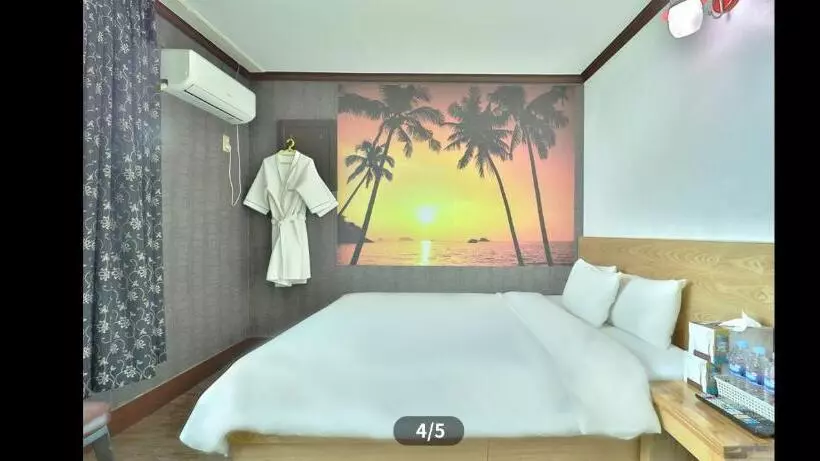 Saipan Motel With Sea View