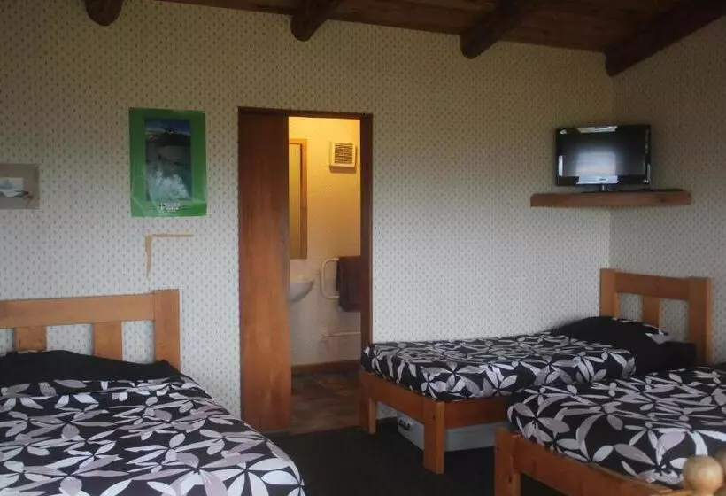 هاستل Barnyard Backpackers Te Anau
