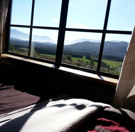 ユースホステル Barnyard Backpackers Te Anau