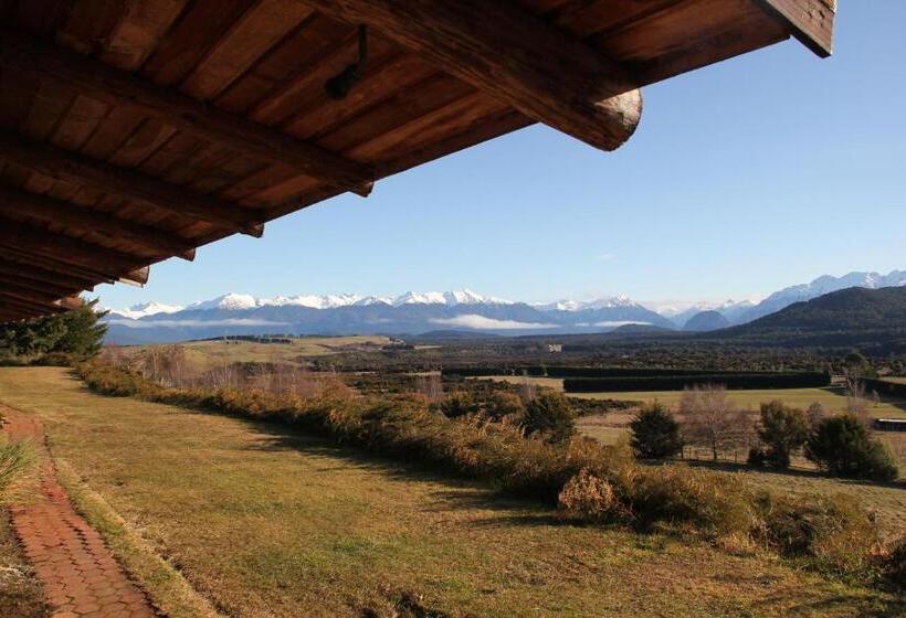 ユースホステル Barnyard Backpackers Te Anau