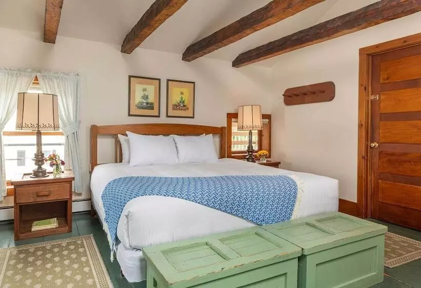 Aamiaismajoitus (B&B) Old Stagecoach Inn