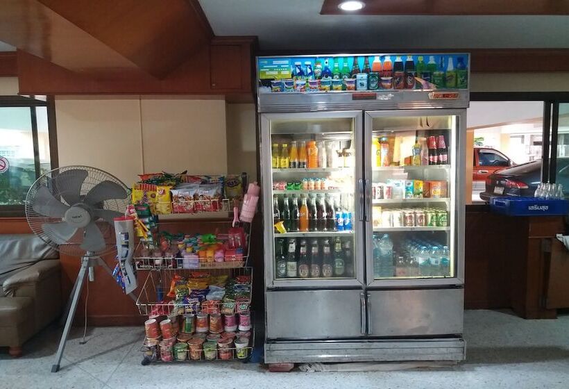 ホテル Chaiyaphruk Grand