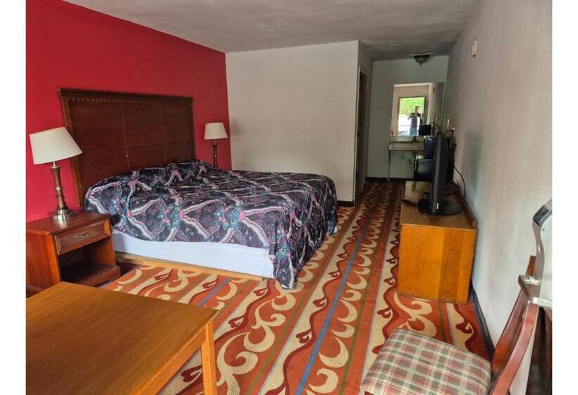 فندق Fairbridge Inn Express Rome